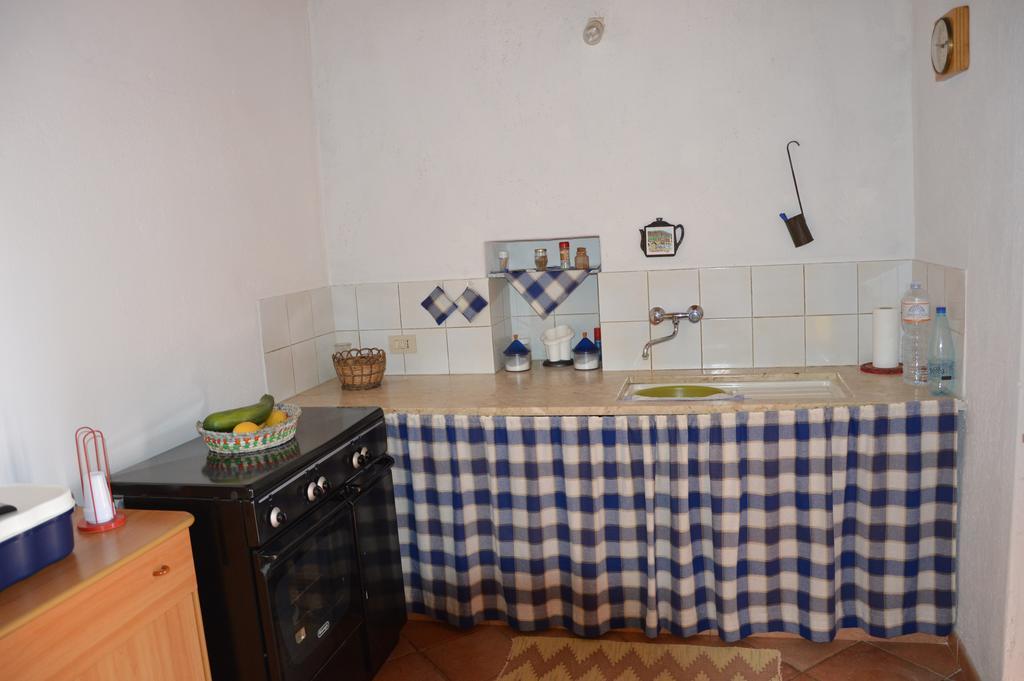 Вилла Casa Vacanze Scurati Кустоначи Номер фото